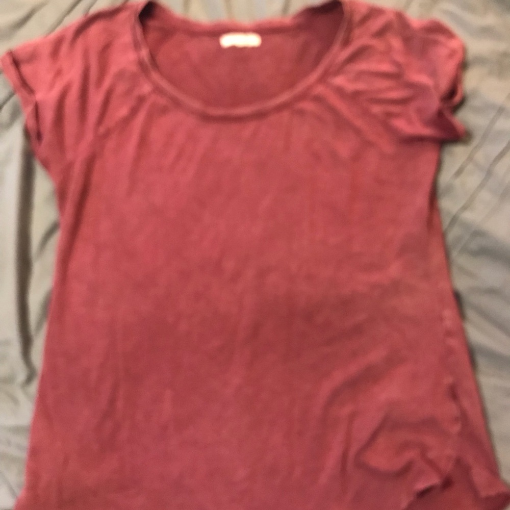 Maroon t-shirt